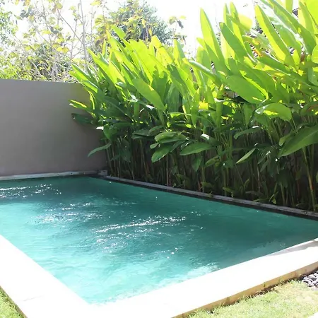 Villa Mayong Uluwatu Extérieur photo