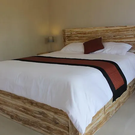 Villa Mayong Uluwatu Extérieur photo